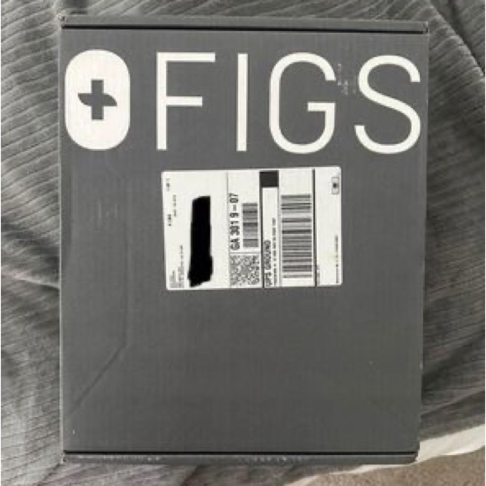 FIGS brand scrub sets (x3) - Picture 2 of 6